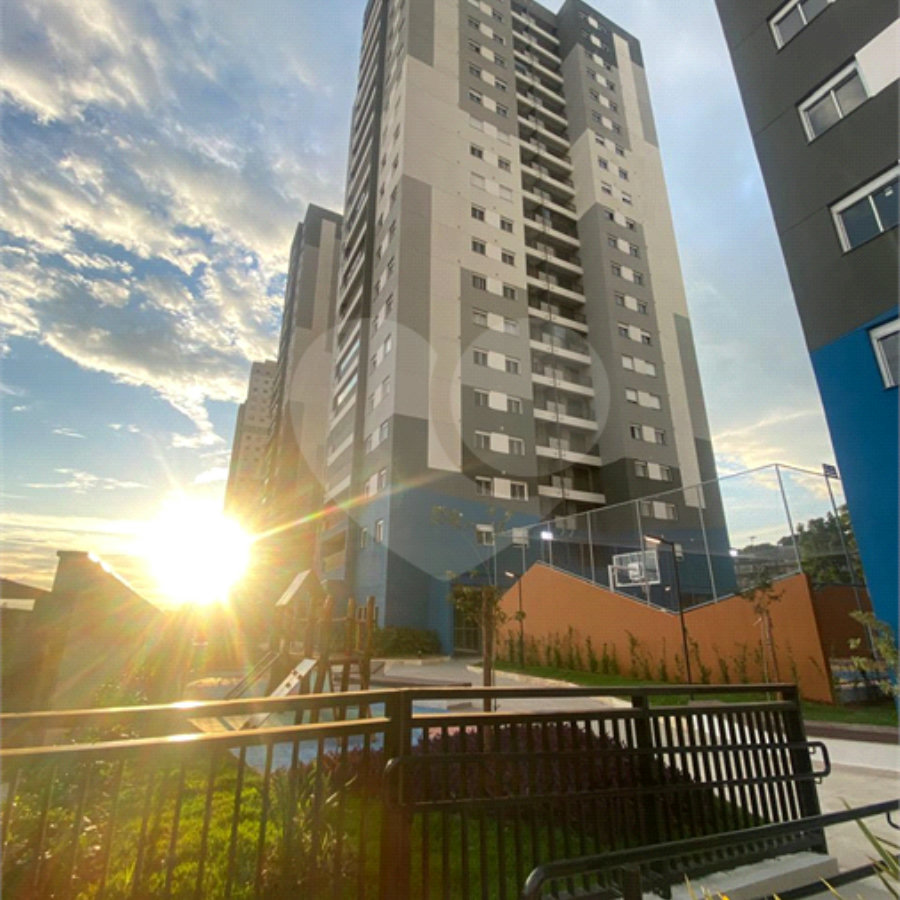 Apartamento à Venda no Condomínio Altano – Vila Rosália