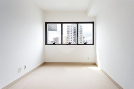 Apartamento à venda com 1 suíte em Moema, São Paulo, SP