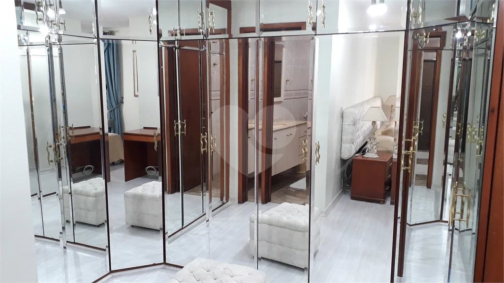 Apartamento à venda mobiliado nos Jardins — 126 m²