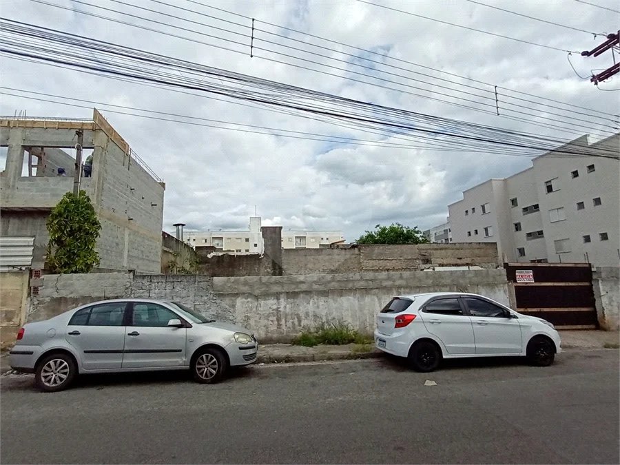 Terreno em Atibaia com 600 metros, pronto para construir, perfil para projetos residenciais e comerciais, excelente localização