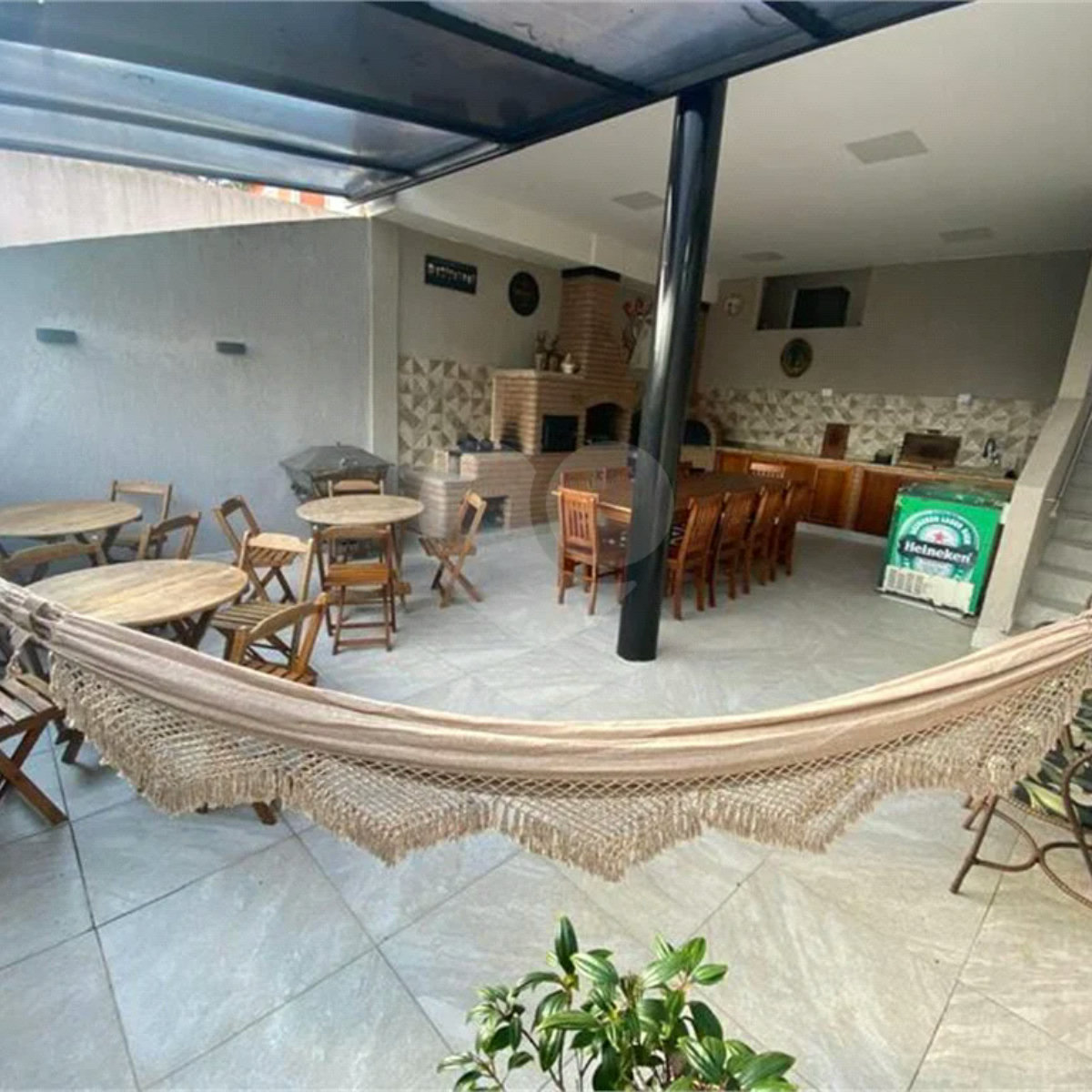 Sobrado à venda com 5 quartos, sendo 4 suítes, em Jardim Prudência, São Paulo, SP