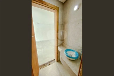 Apartamento com 260m² à venda na Av. Paes de Barros - Recém reformado 100% - Impecável.