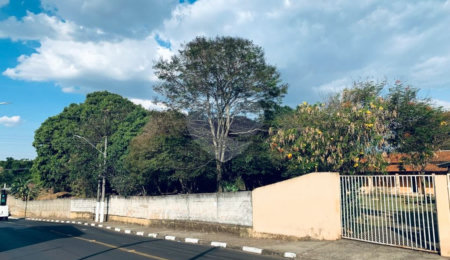 Casa à venda com 3 quartos no Centro, Ibaté, SP