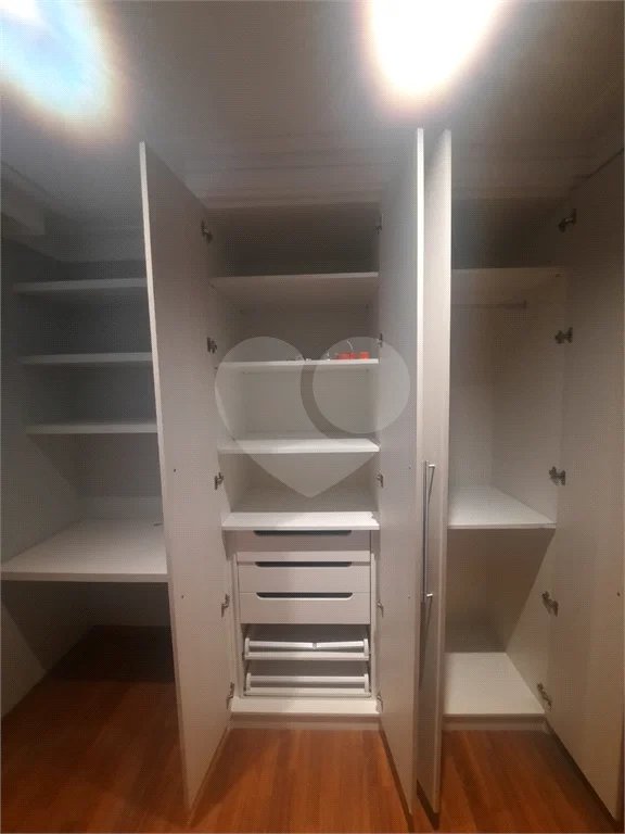 APARTAMENTO RESIDENCIAL em INDAIATUBA - SP, EDIFÍCIO VILLA FELICITÀ -visitas a partir de visitas a partir de 01/12/26 - Excelente apartamento para locação ,- aluguel- R$4.200,00 , condominio, R$ 729,60, incluso taxa de gas, iptu de R$ 169,99 -com box garagem - o iptu do box de 2065 esta quitado