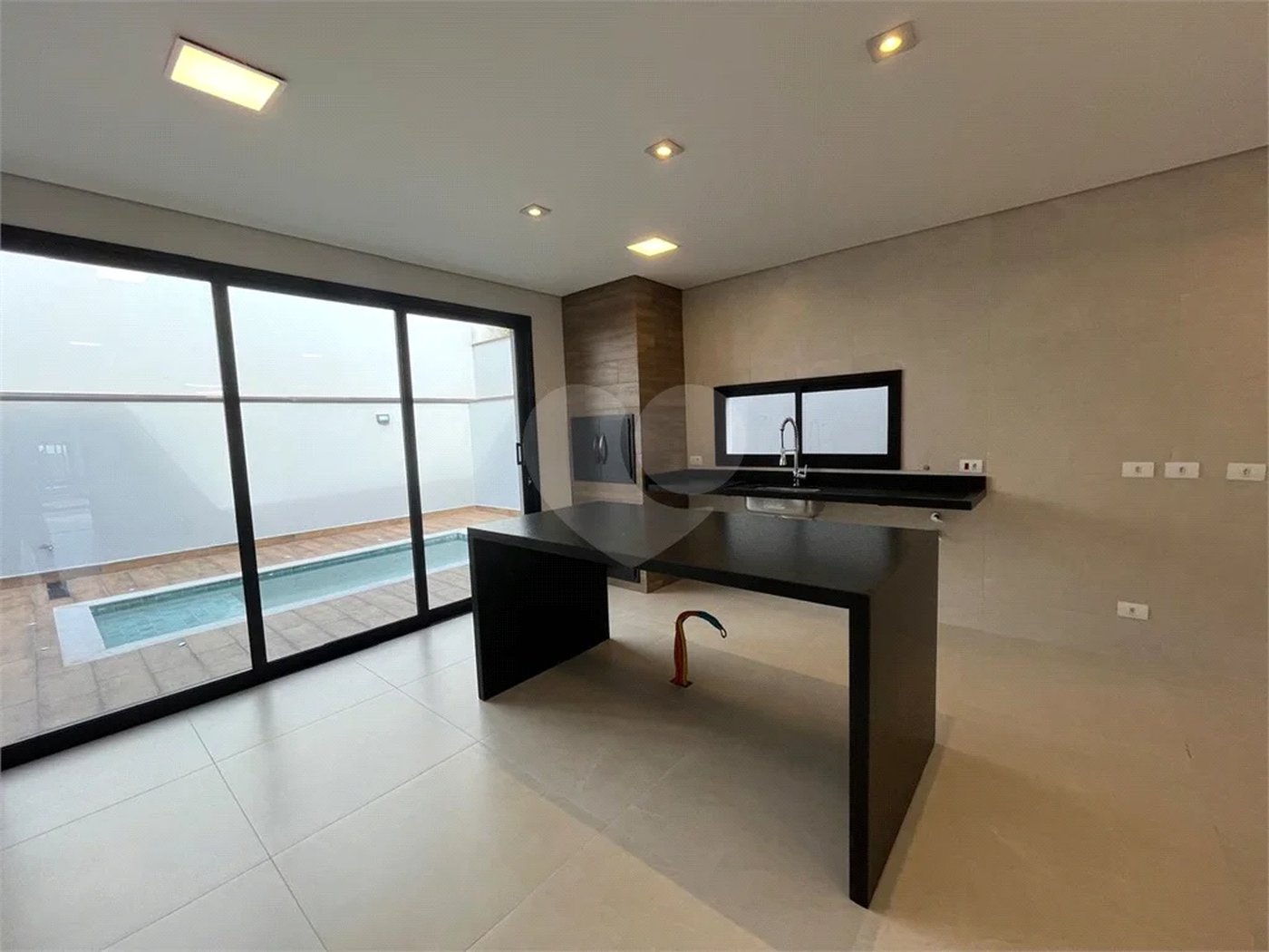 Excelente Casa Plana no Condomínio Bela Vista