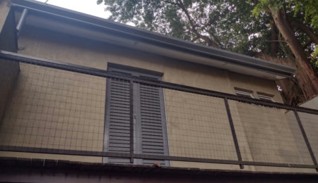 Casa à venda ou para alugar com 3 quartos, sendo 2 suítes,  em Jardim Trussardi, São Paulo, SP