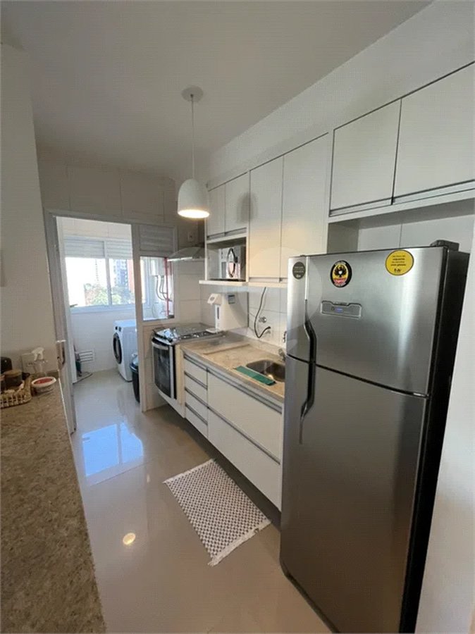 Apartamento com 2 dormitórios, 2 vagas e depósito privativo na Vila Mariana