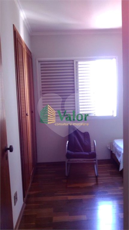 Apartamento com 3 dormitórios
