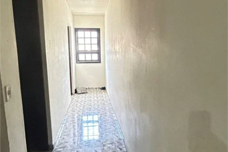 EXCELENTE SOBRADO À VENDA – 300m² DE ÁREA CONSTRUÍDA**