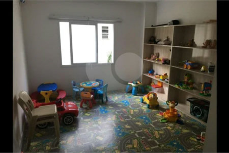 Lindo apartamento em ótima localização na Mooca!