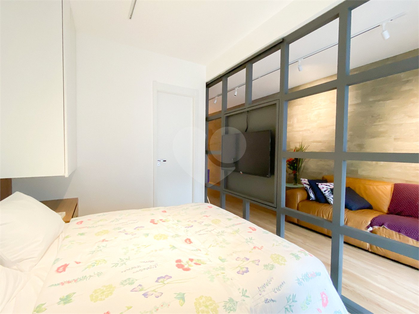 Apartamento Studio - Centro - 1 Dormitório - Venda