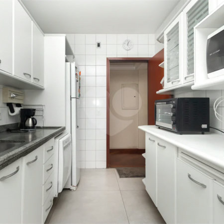 Apartamento - Mooca - 3 Quartos / 1 Suíte - 2 Vagas - Venda / Compra