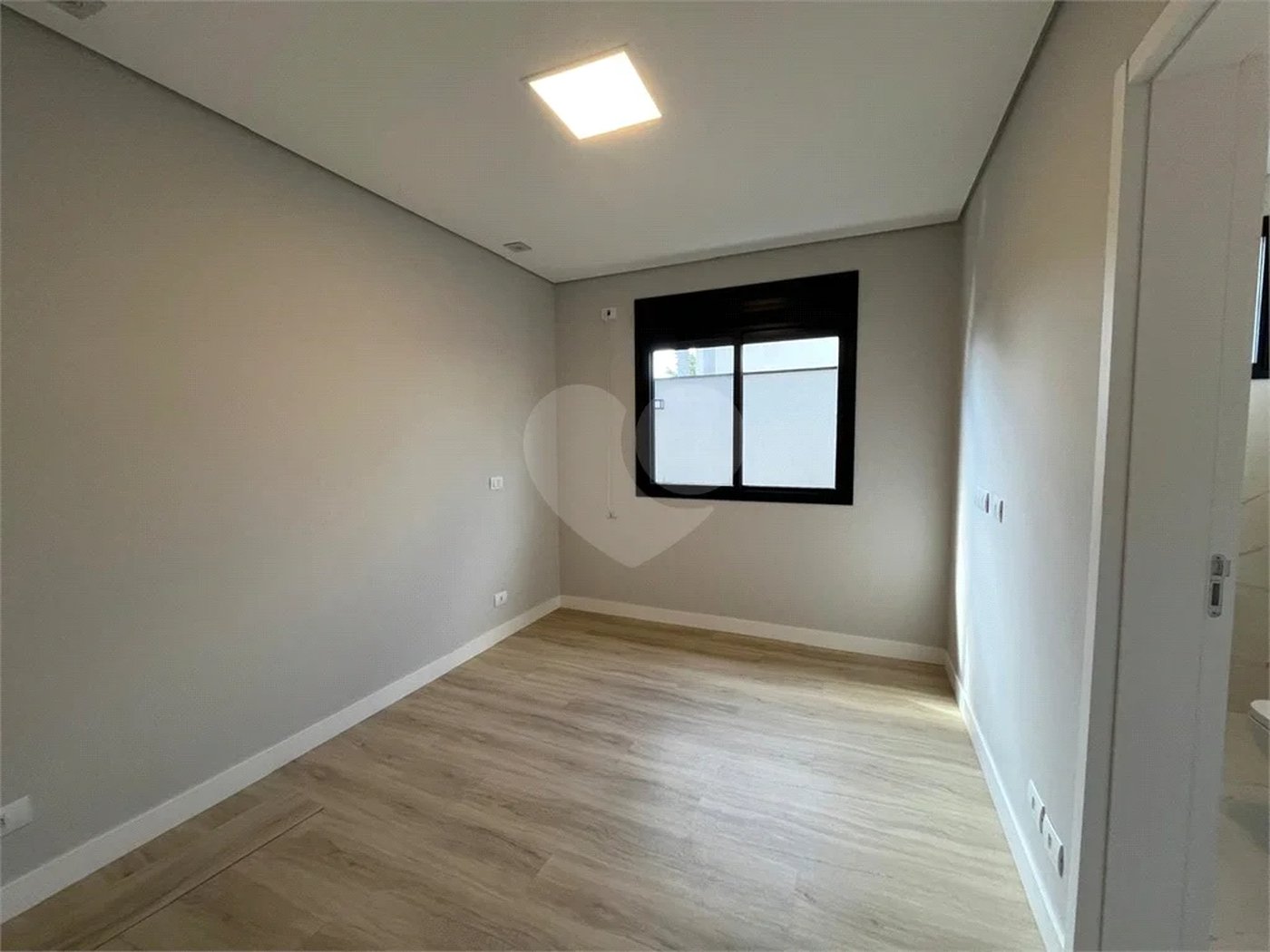 Excelente Casa Plana no Condomínio Bela Vista