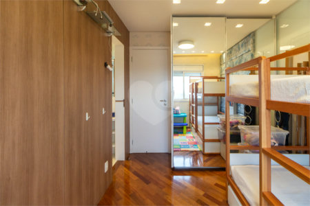Apartamento de Alto Padrão à Venda na Vila Mariana com 190m², 3 Suítes e Vista para o Parque Ibirapuera