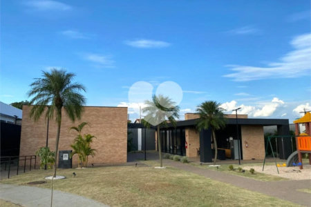 Lote à venda no Condomínio Monte das Araucárias