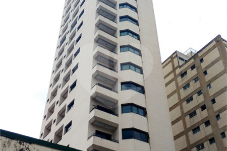 Apartamento a Venda na Chácara Santo Antônio, 163 m², 3 suítes, 2 vagas,, lazer e próximo ao parque