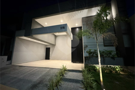 CASA A VENDA COM 3 DORMITÓRIOS, SENDO 1 SUITE NO SESIDENCIAL VILLENEUVE