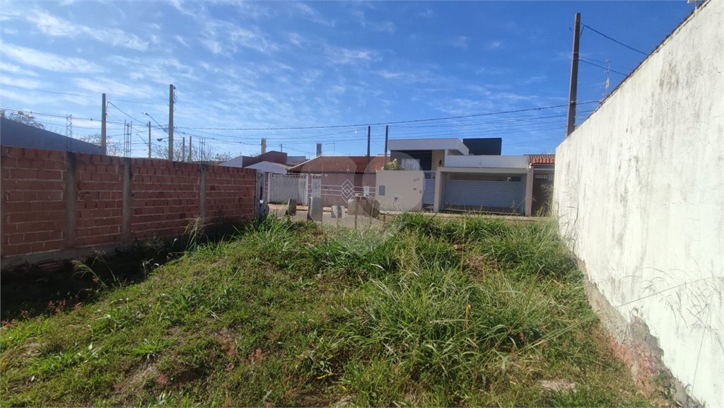 Terreno à venda no bairro Jardim Embaré, em São Carlos/SP