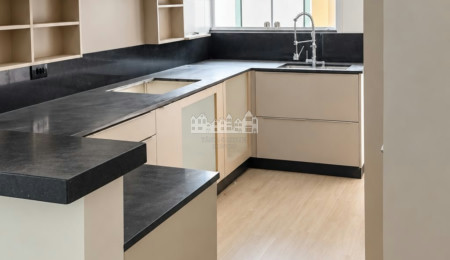 Casa para alugar com 3 quartos, sendo 1 suíte,  no condomínio Bela Vita, Atibaia - SP