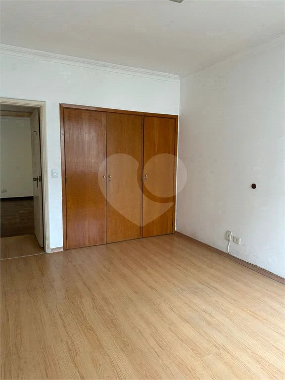 Amplo e Clássico: Apartamento de 90 m² em Higienópolis!