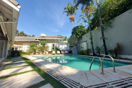 Casa para Locação no Condomínio Vista Alegre Café em Vinhedo/SP