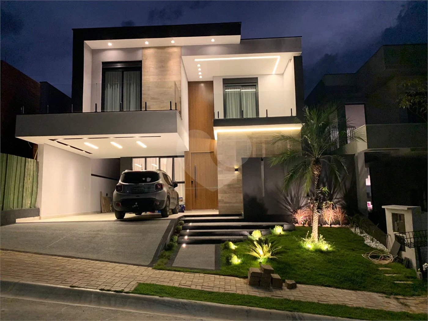 Casa à venda com 4 suítes no condomínio Brisas Jundiaí, Jundiaí - SP