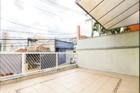 Casa com 203m² , 4 dormitórios , sendo 3 suítes , 2 vagas , à venda na Vila Formosa.