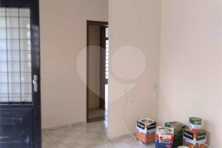 Casa com salão comercial para venda no Jardim Cruzeiro do Sul