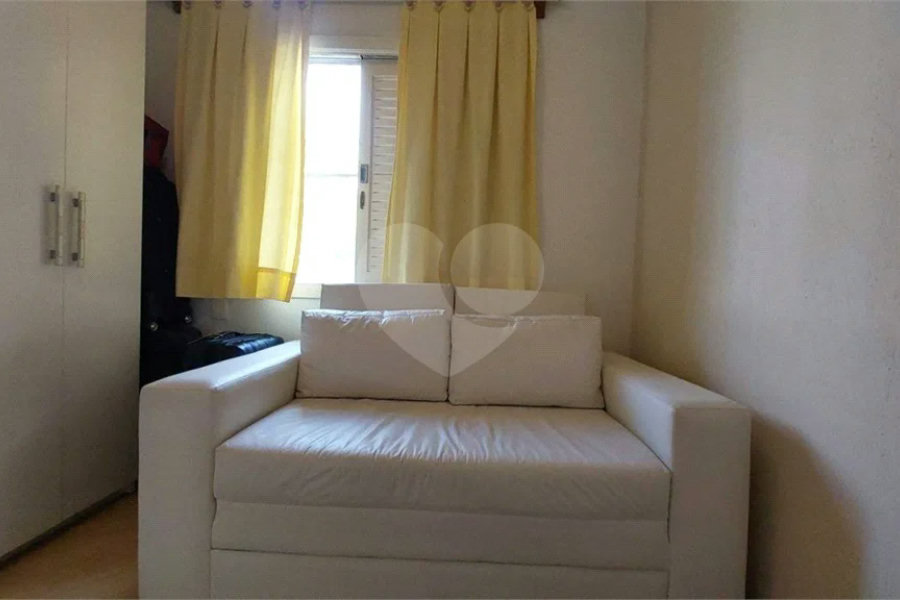 Casa à venda com 3 quartos, sendo 1 suíte,  em Vila Paulista, São Paulo, SP