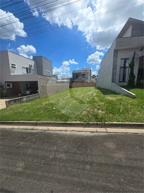 Terreno à Venda – Residencial Real Park
