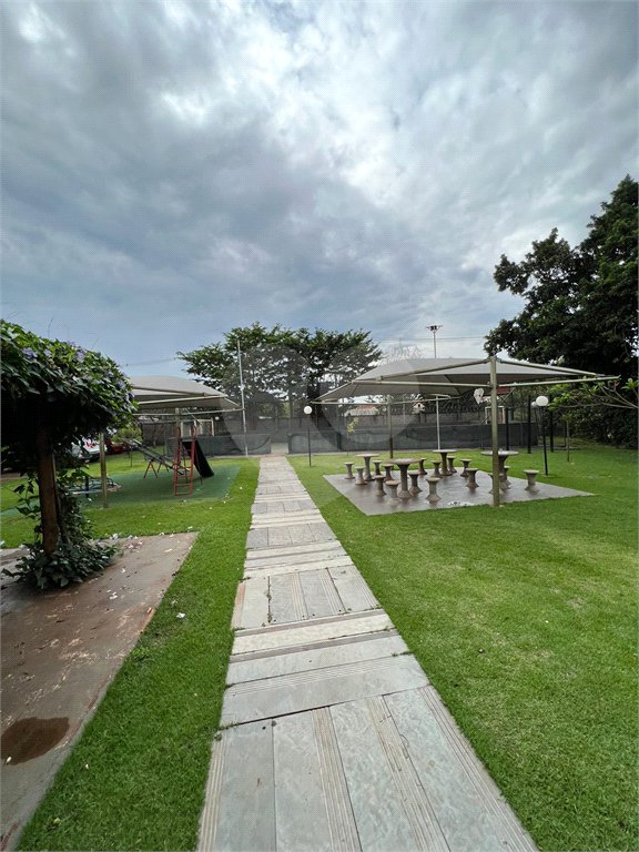 Apartamento no Condomínio Residencial Parque Romance.