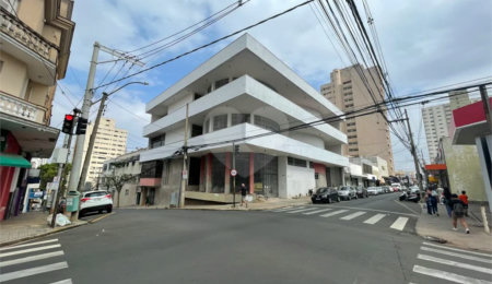 Salão à venda ou para alugar no Centro, Piracicaba, SP