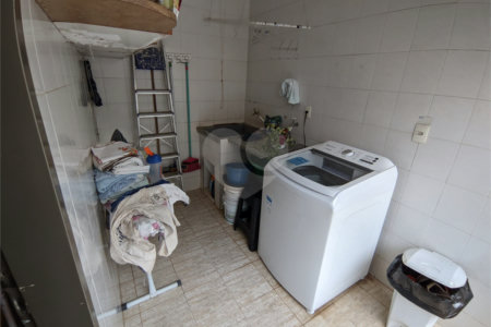 Casa com 3 dormitórios no Jardim Nova Santa Paula