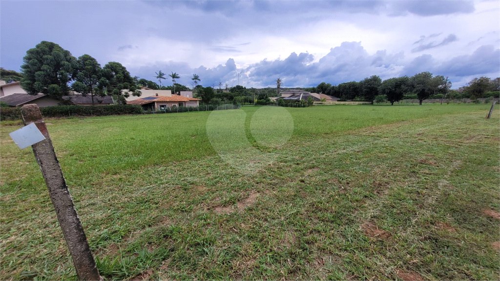 Loteamento Residencial no Condomínio Vila Pinhal do Broa.