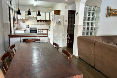 Casa à venda com 3 quartos, sendo 1 suíte, em Éden, Sorocaba, SP