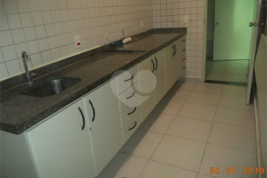 Sala à venda ou para alugar em Jardim São Luís, São Paulo, SP