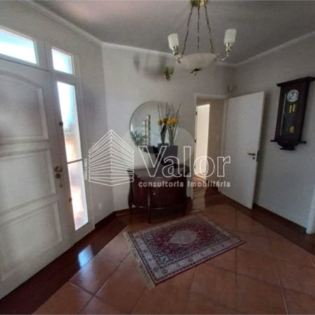 Sobrado no Condomínio Residencial Sabará