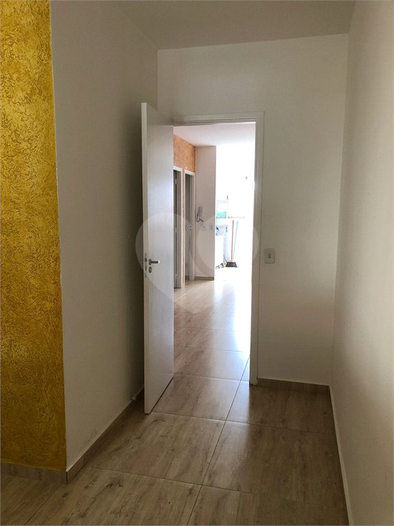 Casa térrea para venda no condomínio fechado Moradas III