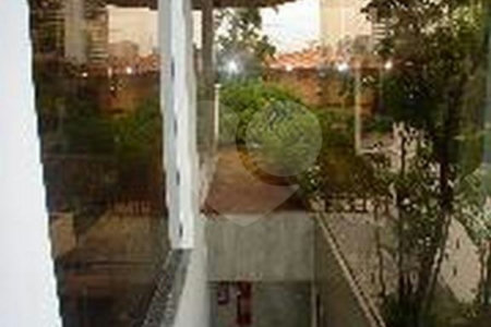 Apartamento em Moema