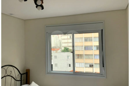 Apartamento à venda na Frei Caneca, 28 m², 1 quarto