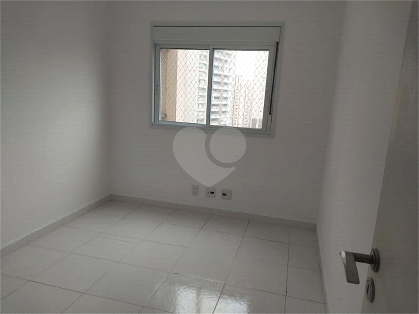 Amplo Apartamento no Belém – 134m², 3 Dorms, 1 Suíte e 2 Vagas!