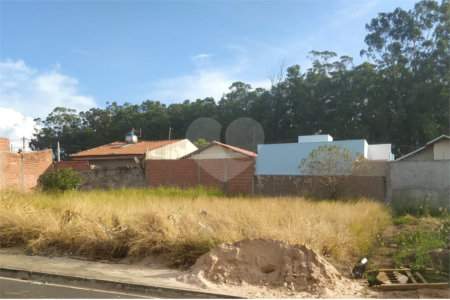 Terreno com 160,00 m² no Parque dos Flamboyant.