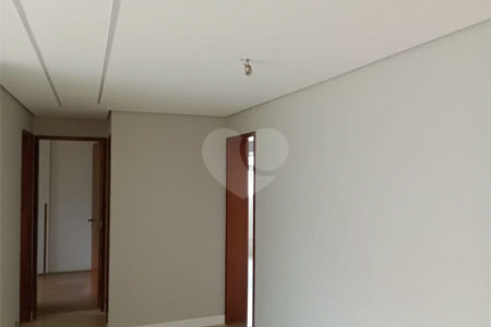 Apartamento à venda no Jabaquara com 2 quartos e 1 vaga