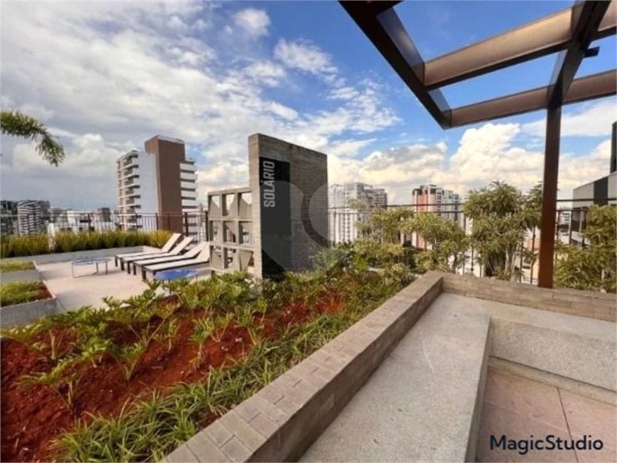 Apartamento com 27m², 1 dormitório, à venda na Vila Olímpia.