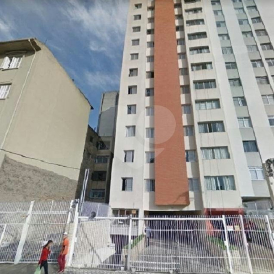 Apartamento à Venda na Paraíso / 03 Dormitórios