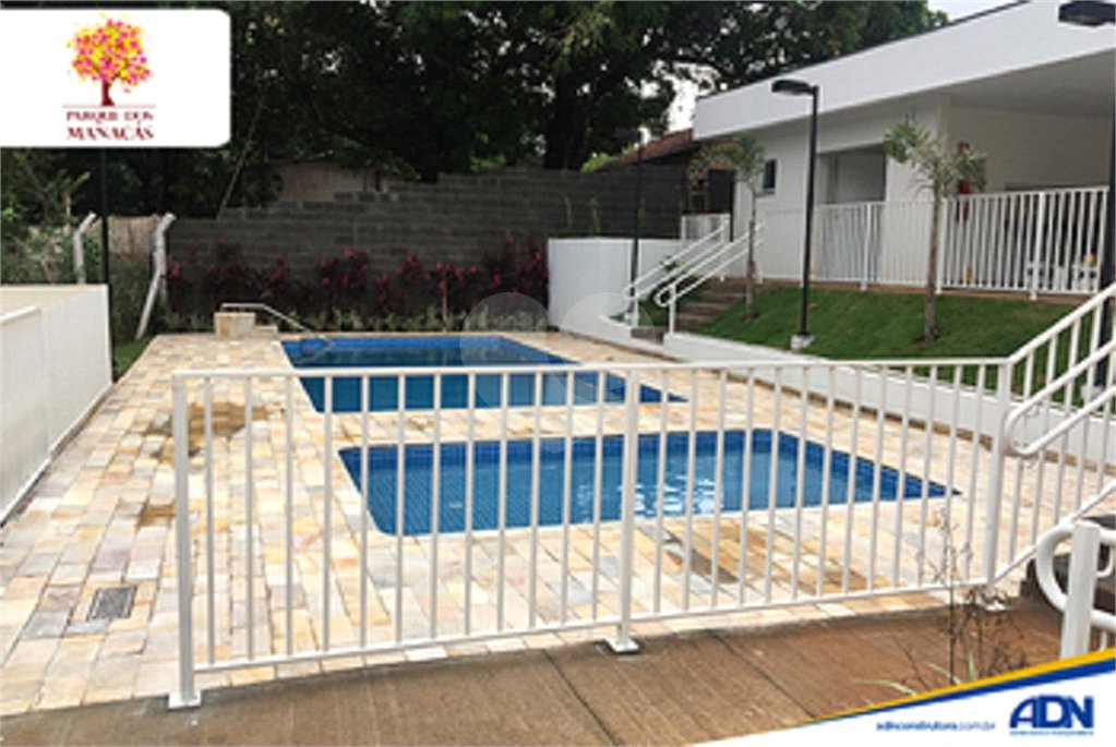 Apartamento com 2 dormitórios