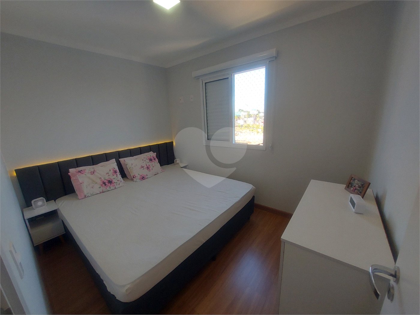 Apartamento Mobiliado no Condomínio Portal do Sol, na Avenida Getúlio Vargas