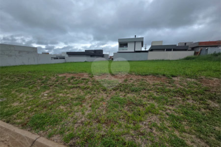 Terreno Condomínio Villenuve 10X24