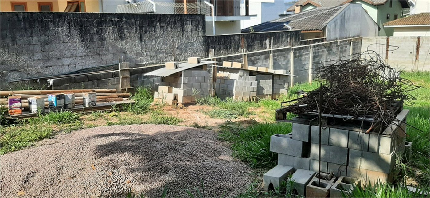 Belo terreno no Condomínio Villagio Capriccio - Louveira SP.