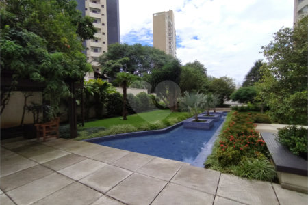 Apartamento de 145m2 com varanda gourmet 3 dormitórios e 2 vagas à venda na Chácara Klabin